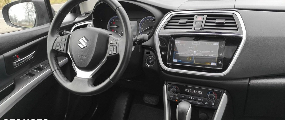 Suzuki SX4 S-Cross cena 85900 przebieg: 43000, rok produkcji 2020 z Dęblin małe 211
